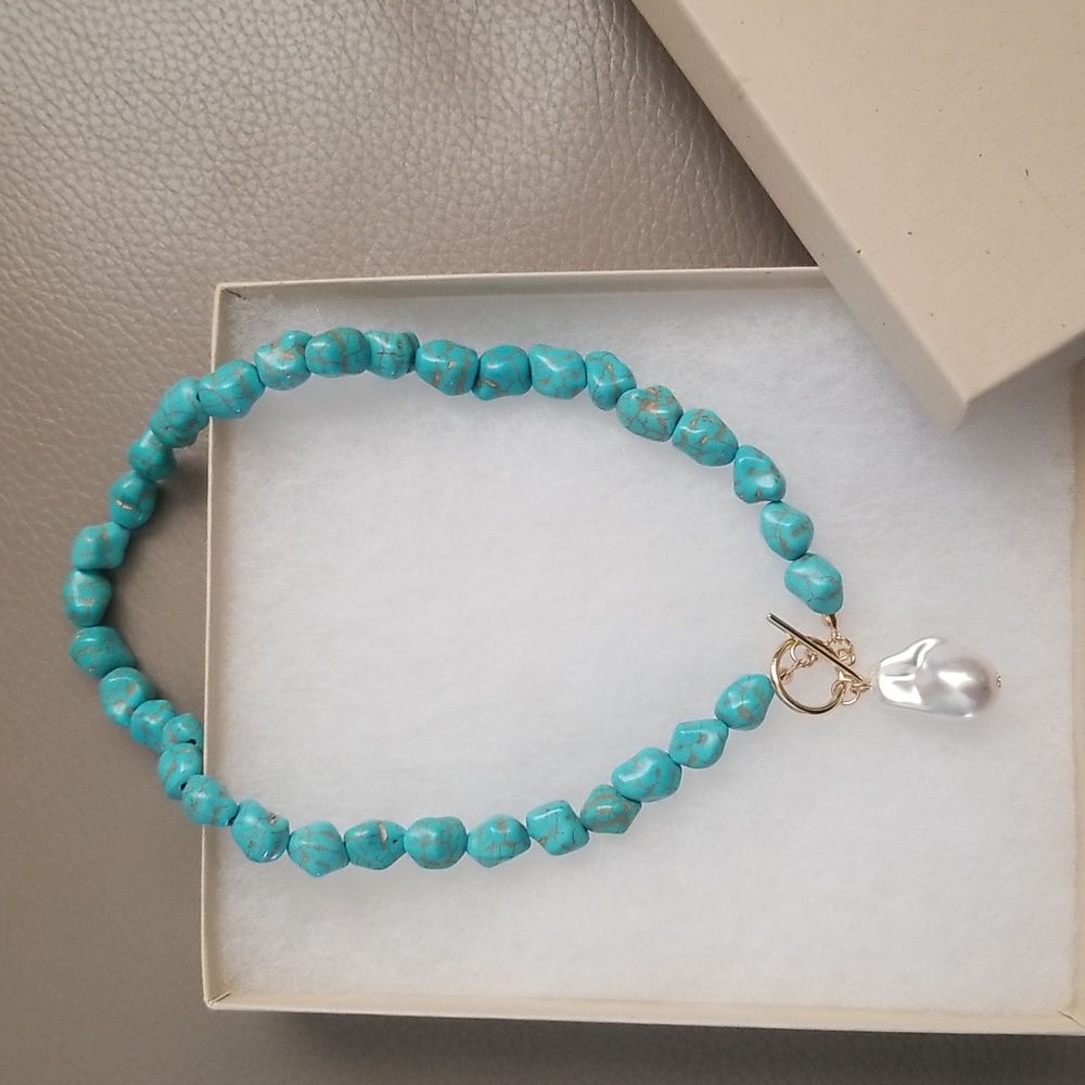 Turquoise Necklace - Picture 5 of 8